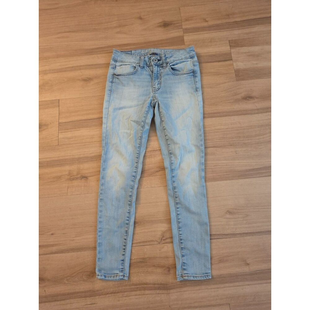 American Eagle Outfitters super stretch skinny jeans size 2 short